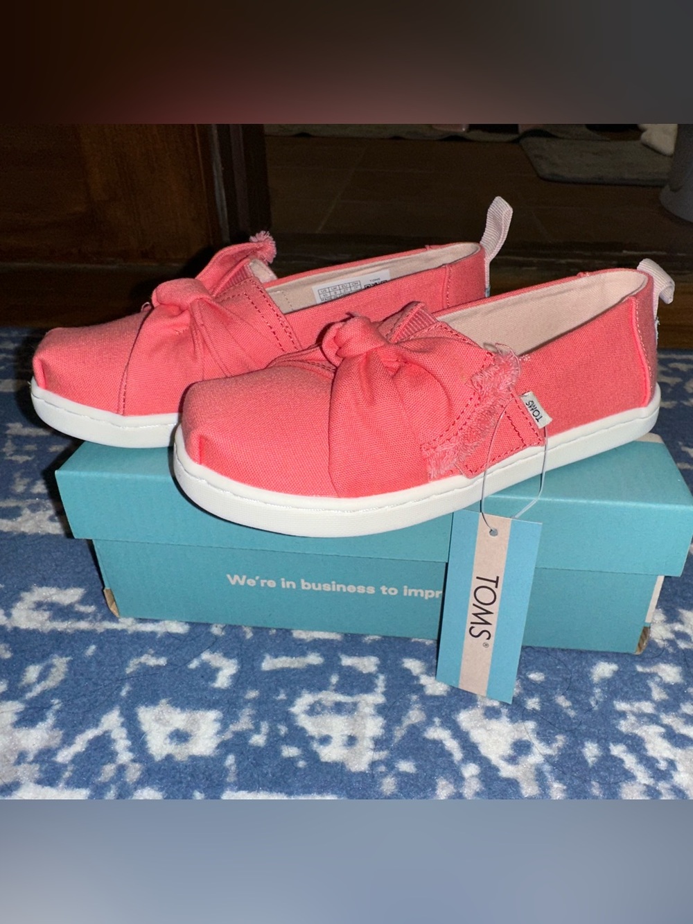 TOMS Kids Coral Canvas Knot Slip-Ons